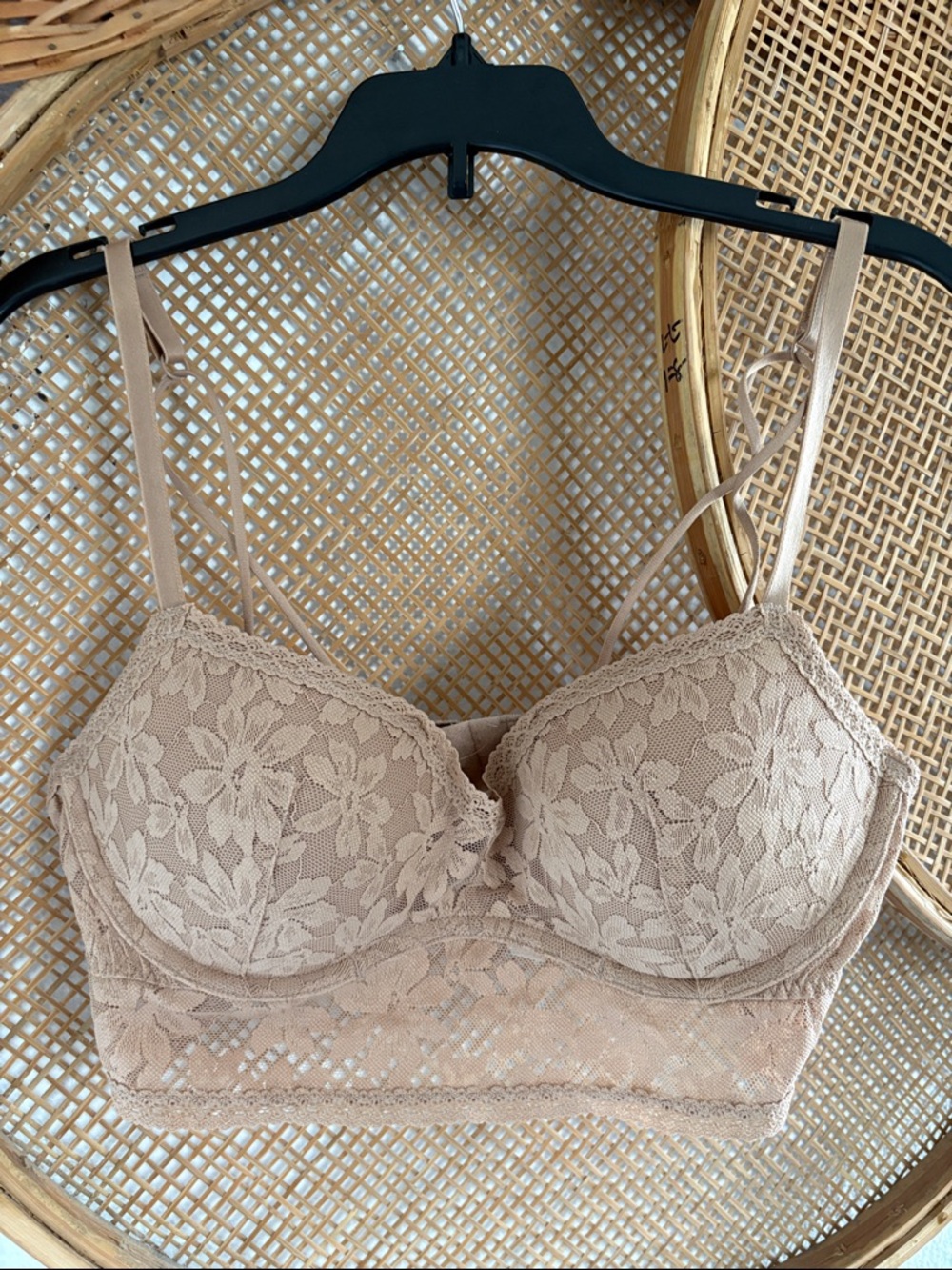 Victorias Secret Pink Lace Longline Bralette in Nude - Women Intimates med